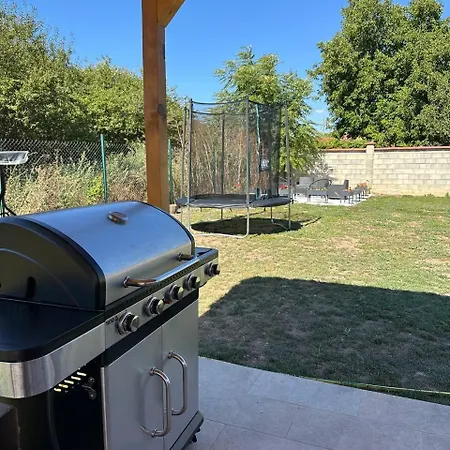 Petra E Mare Krapets (Dobrich)